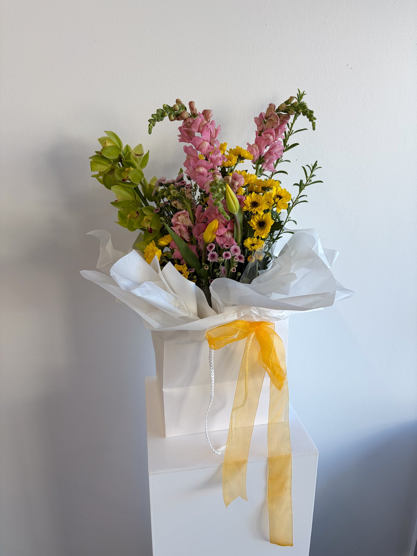 The Sweetie - Bagged Bouquet