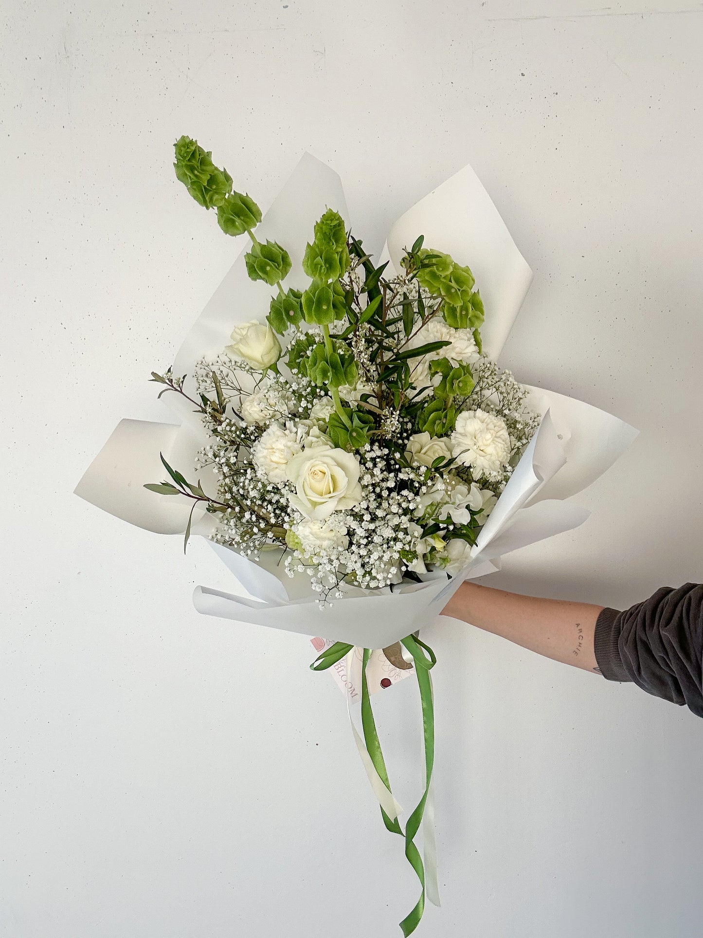 Neutral Bouquet